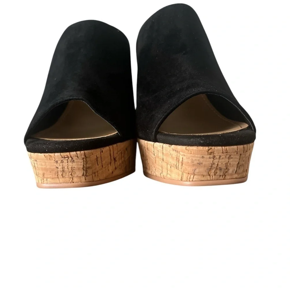 Black and Tan Platform Cork Heel Shoes